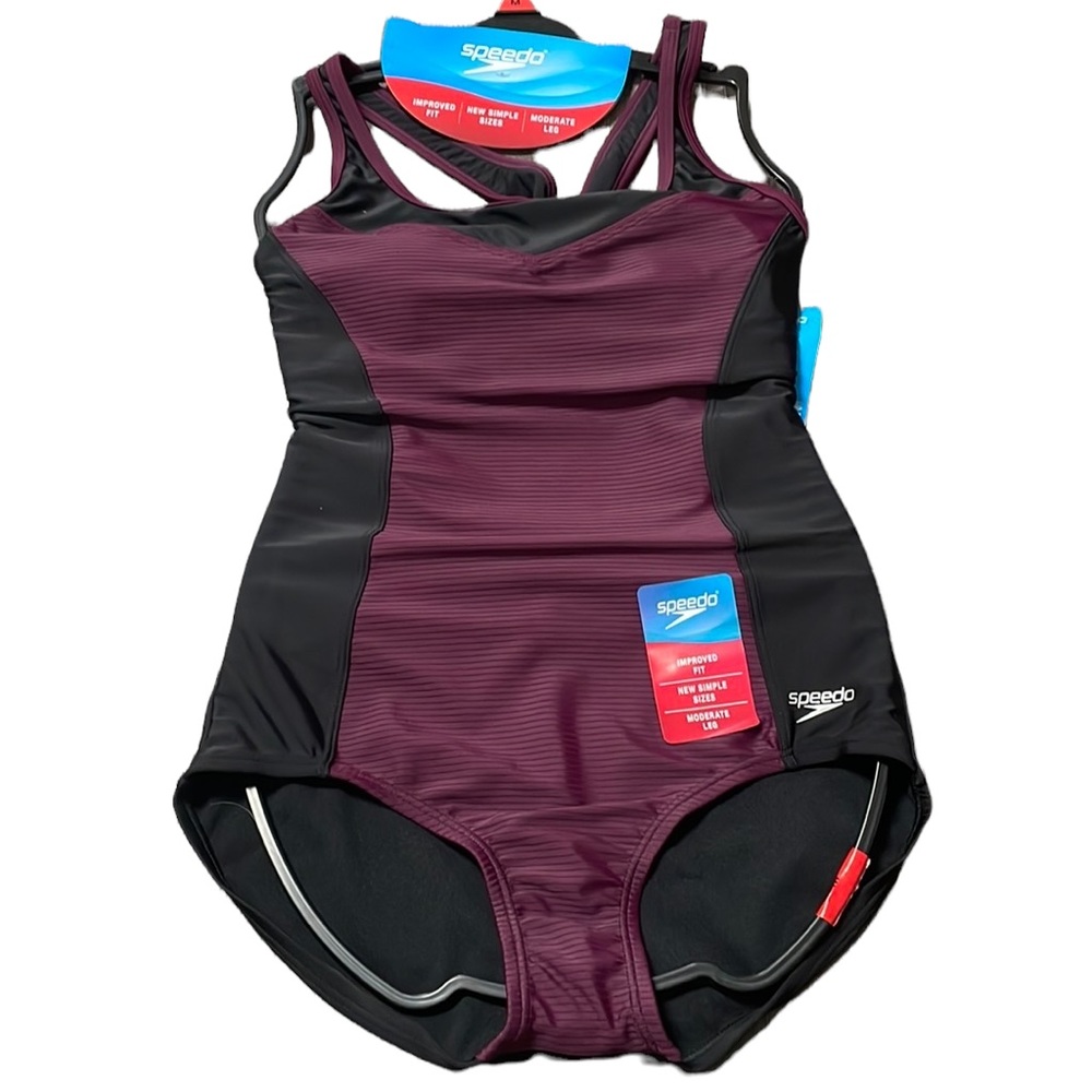 Speedo - Women’s one piece swimsuit